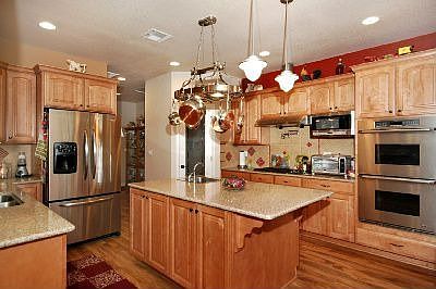 Center island, pot filler at stove