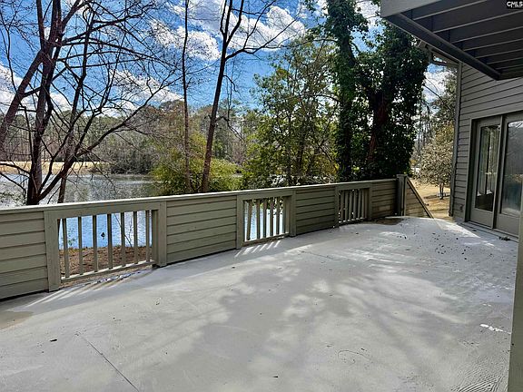 4th image of 74 Ridge Lake Dr