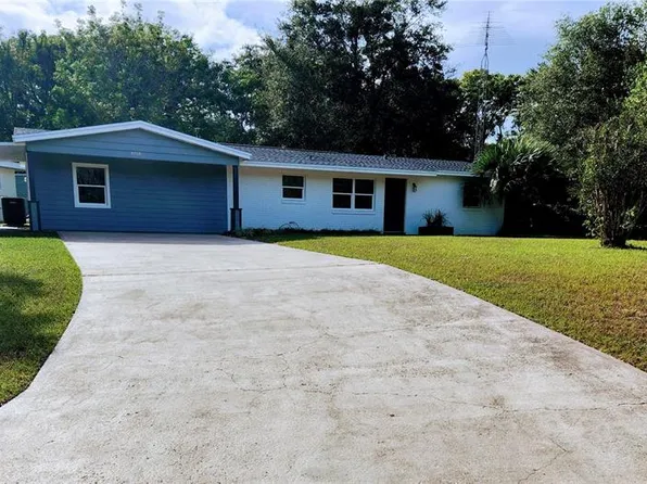 36043 Hickory St, Fruitland Park, FL 34731