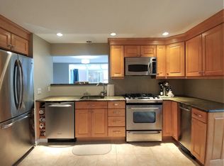 26 W Parish Ct, Haverhill, MA 01832