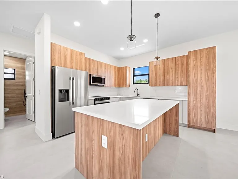 2705 Darlene Pl — Photo 17