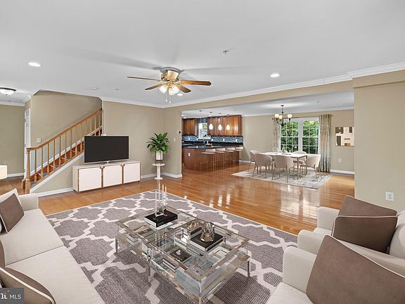 2nd image of 5402 Odell Rd