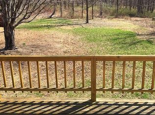 245 Kelsey Hill Rd, Deep River, CT 06417