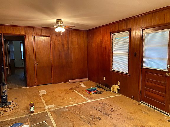 3rd image of 1825 Bywood Dr