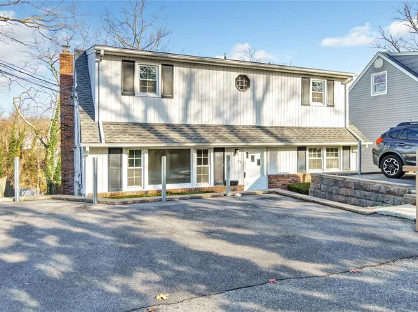 27 Potter Lane, Halesite, NY 11743