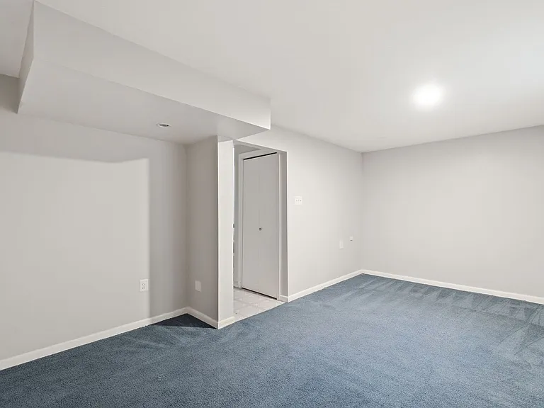 9018 Jersey Dr — Photo 21