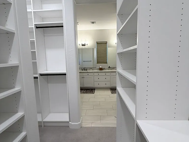 5169 N 207th Dr — Photo 37