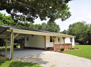 3734 Cottonwood Rd, Harrison, AR 72601