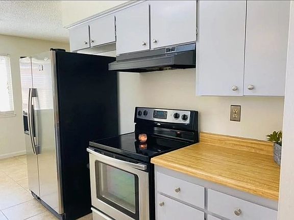 4th image of 1691 E Palo Alto Ave