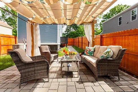 5337 Hayes St NE — Photo 8
