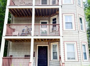28 Pinedale Rd FLOOR 2, Roslindale, MA 02131