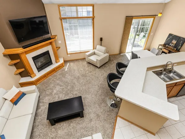 900 67th St Unit 306, West Des Moines, IA 50266