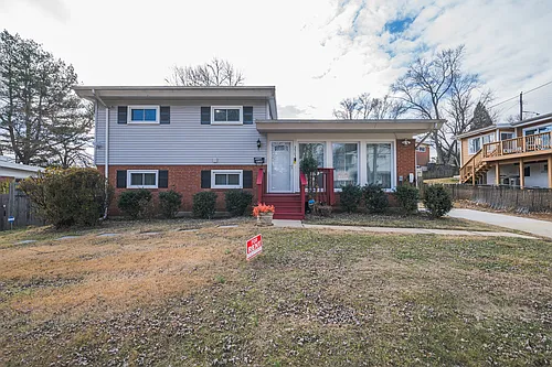 2303 Pinneberg Ave Photo 1