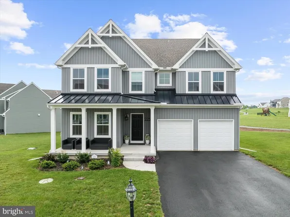 225 Cori Dr, Gilbertsville, PA 19525