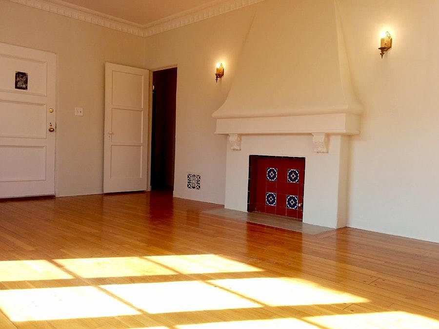 Living Room - South
