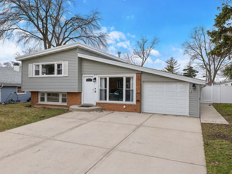 2176 Ash St — Photo 19