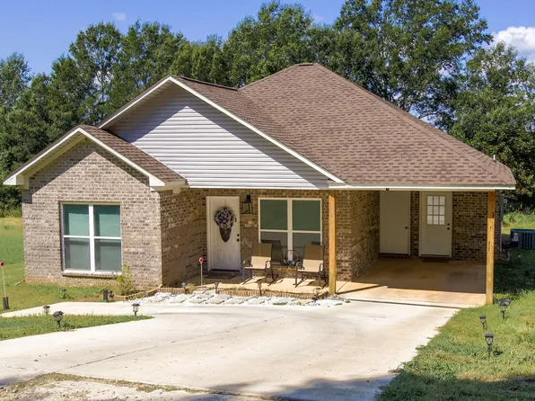141 Simmons Dr, Shannon, MS 38868