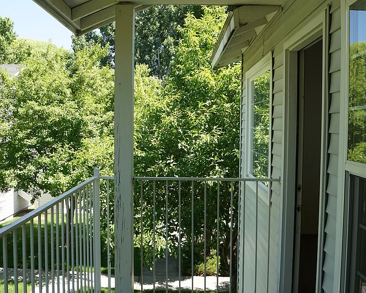 Quiet Country Living — Photo 14