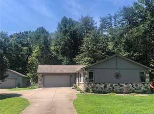 2121 Havenview Dr NW, Corydon, IN 47112