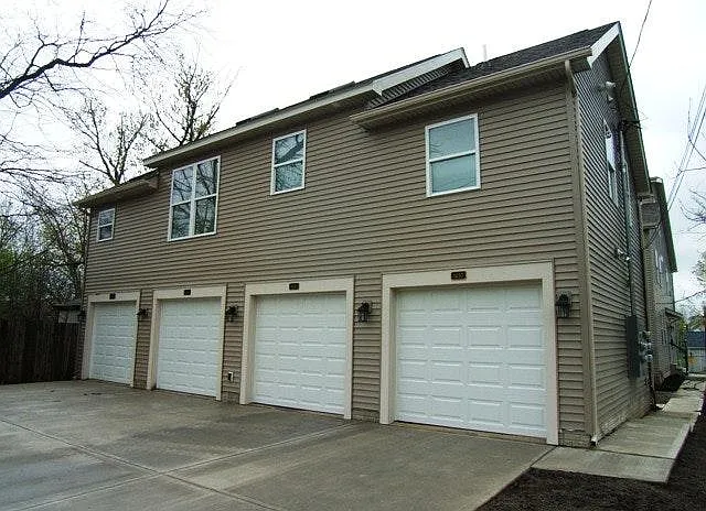 1457 N Star Ave — Photo 9
