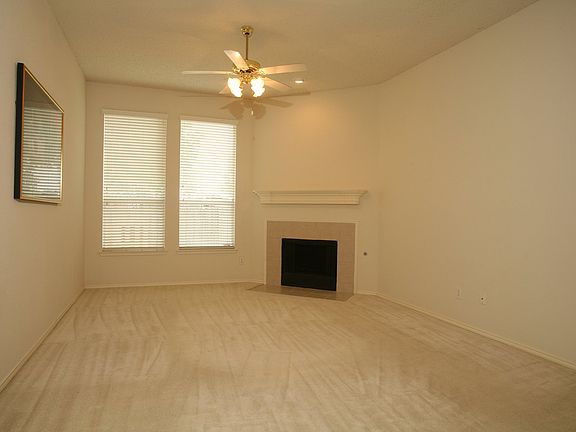 2nd image of 7255 Waterlily Ln