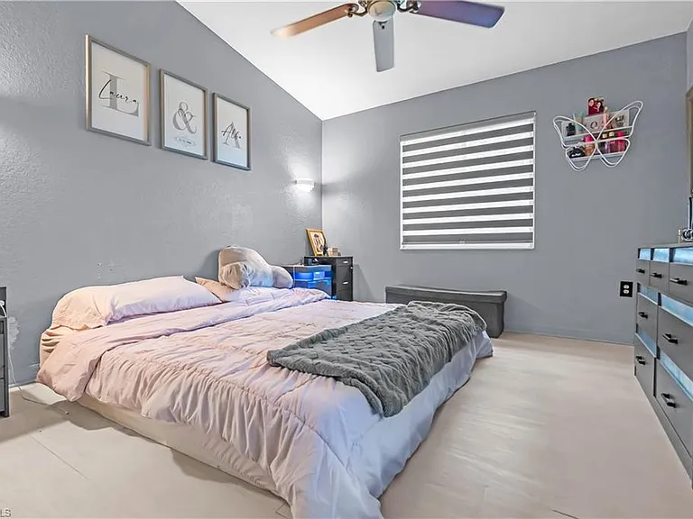 8274 Key Royal Cir #1033 — Photo 19