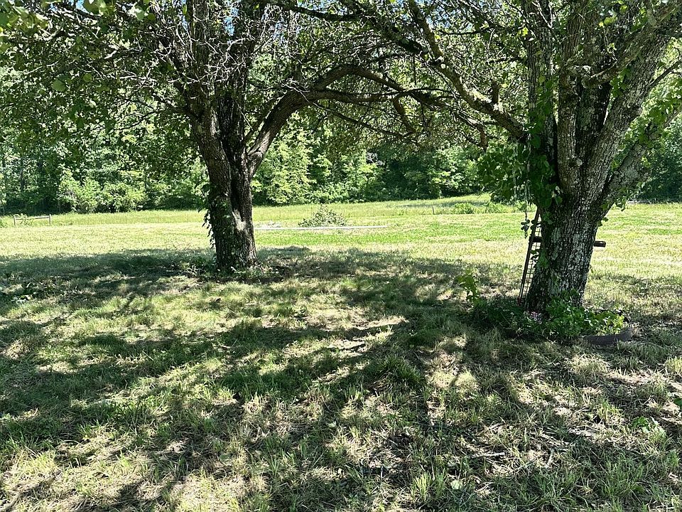 1st image of 3169 Hinds Creek Rd