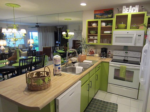 3rd image of 2606 Scenic Gulf Dr Unit 2106