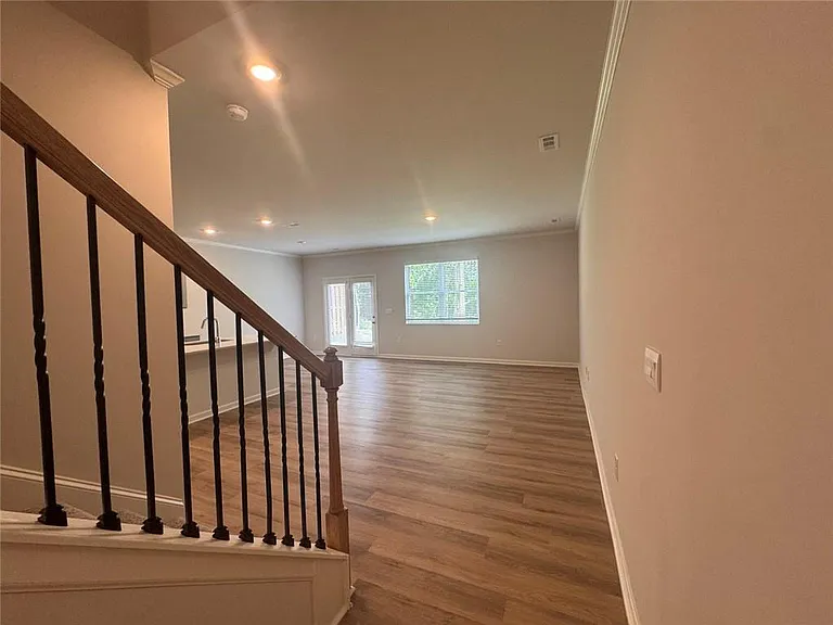 22 Berryville Dr — Photo 4