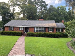 3 Club Cir, Savannah, GA 31406
