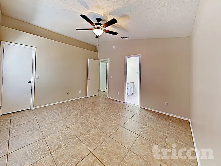 1248 E Cleveland Ave — Photo 9