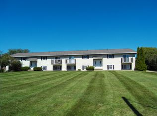 102 Kennebeck Ct, Normal, IL 61761