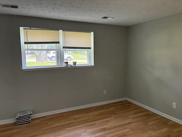 3199 Yellowstone Pkwy #B — Photo 9