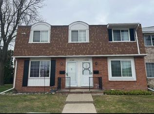 15166 Granada Plz #57, Warren, MI
