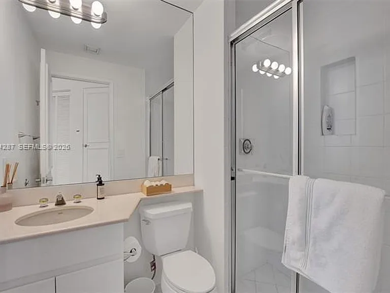 715 Crandon Blvd #406 — Photo 9