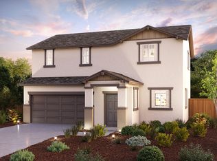 1946 E Gum Ave, Reedley, CA 93654