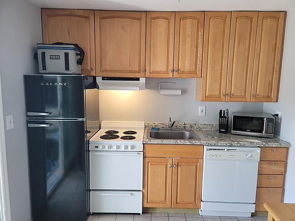 5th image of 602 Central Ave