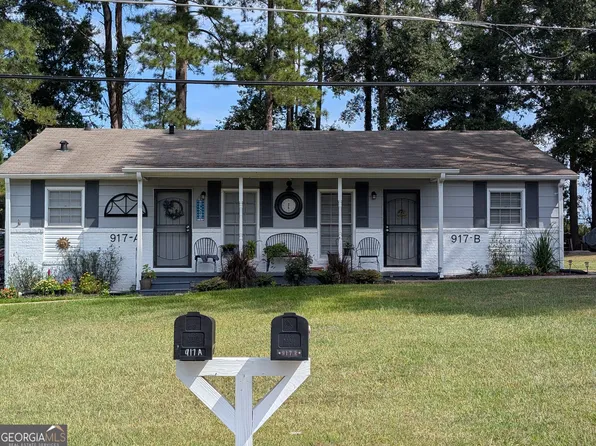 917 Arizona St, Lagrange, GA 30241