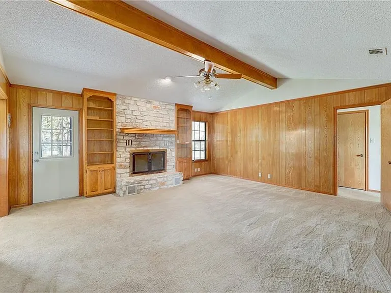 207 Rancho Bueno Dr — Photo 11