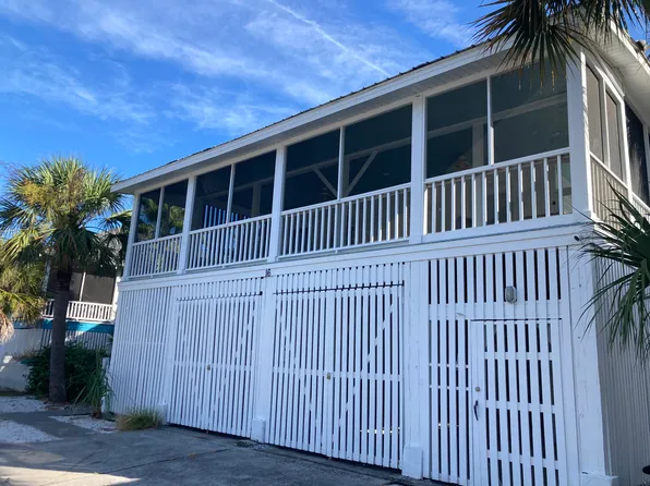 16 11th St, Tybee Island, GA 31328