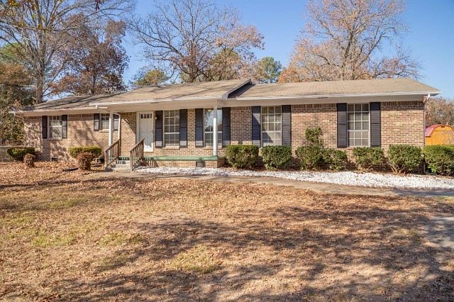1st image of 226 Janet Dr