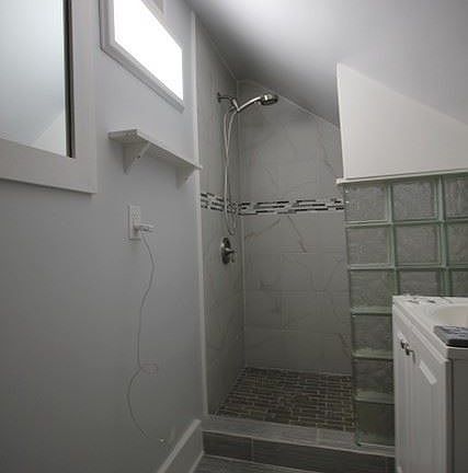 4th image of 117 Perrin St APT 2A