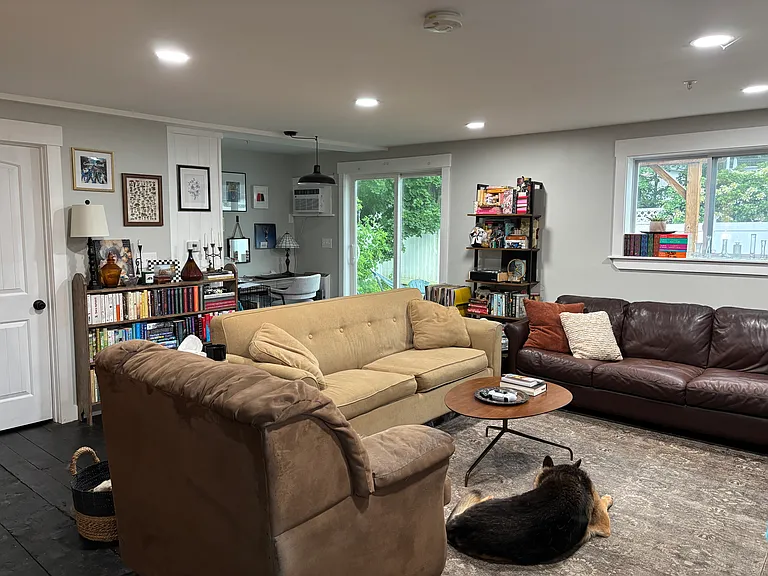 260 Washington St #3 — Photo 8