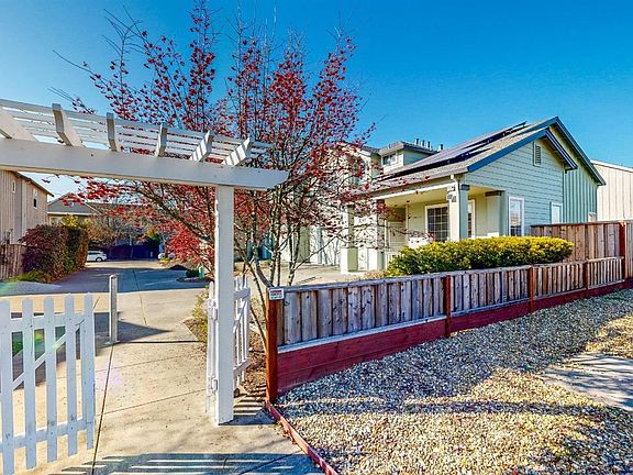 5th image of 3924 Match Point Avenue