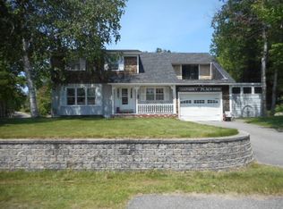 4 Heritage St, Millinocket, ME 04462