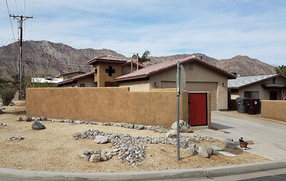1st image of 53235 Avenida Villa