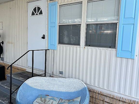 2nd image of 1311 Turnbull St #83