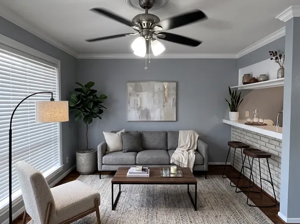 4414 Yupon St APT 7, Houston, TX 77006