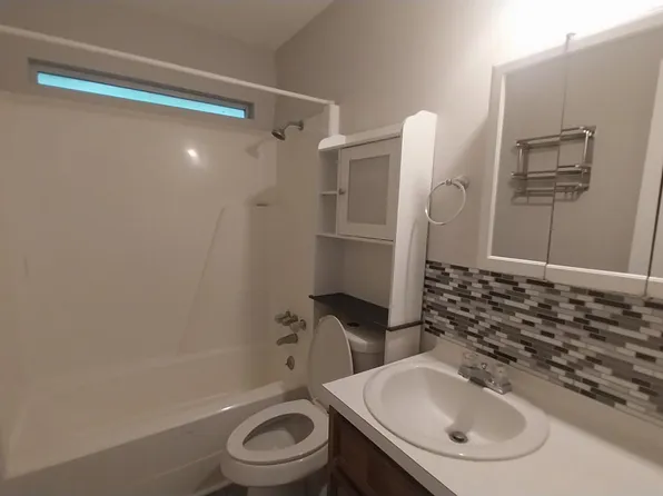 1914 Normal Park Dr Unit B, Huntsville, TX 77340