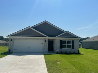 54 Vintage Grove Cv, Jackson, TN 38305